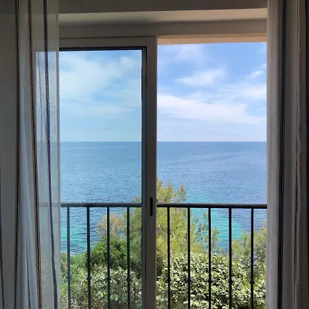 Affittacamere Sea View *